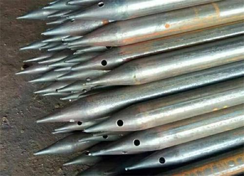 准格尔隧道钢花管现货